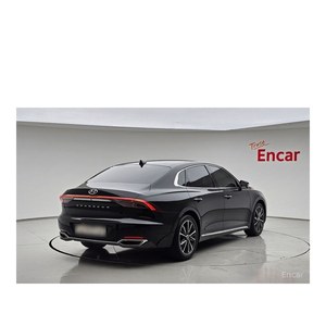 2020 for Hyundai Grandeur 2.5 73,885 km Automatic Gear Box Leather Seats with Rear Camera Left Steering - Product Image 2