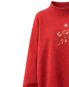 Sudadera de cuello alto para mujer, color rojo cereza, con bordado floral, manga larga, informal, de invierno, suave mezcla de algodón, venta al por mayor para damas - Product Image 4