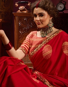 KV Women's Cotton <b>Red</b> Embellished Designer Saree With Unstitched <b>Blouse</b> - Product Image 2