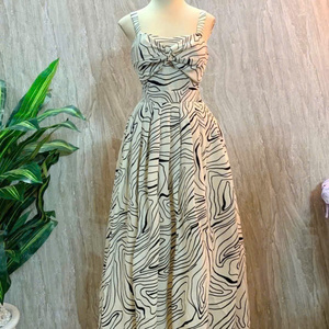 Elegante Vestido Maxi de Seda de Manga Corta para Mujer, Color Sólido, Ideal para Otoño, Combinación Perfecta de Elegancia, Comodidad, Casual y Formal - Product Image 5