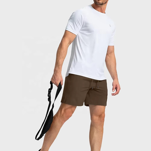 กางเกงวิ่งผู้ชายรุ่นล่าสุด แห้งเร็ว ผลิตจากโพลีเอสเตอร์ เหมาะสำหรับออกกำลังกาย น้ำหนักเบา ระบายอากาศได้ดี รับผลิตแบบ OEM พร้อมสกรีนโลโก้ ขายส่งจากโรงงาน - Product Image 2