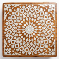 Boîte à bijoux artisanale de luxe Bela en bois de manguier avec incrustation de nacre, mosaïque florale faite à la main, couvercle décoratif, boîte de rangement pour souvenirs