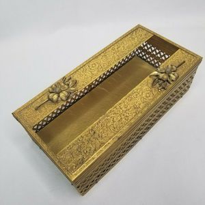Porta pañuelos metálico ligero con apertura de fácil acceso y diseño moderno para uso diario en el hogar. - Product Image 3