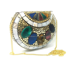 Bolso de mano de mosaico de latón hecho a mano con incrustaciones de piedras preciosas ovaladas y correa de cadena para mujer, fiesta y boda - Product Image 1