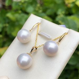 Versátiles Pendientes Colgantes de Perlas de Agua Dulce Naturales de 12-13 mm, Estilo Micro Casual, con Baño de Oro de 18k, para Uso Diario, Color Blanco Australia - Product Image 4