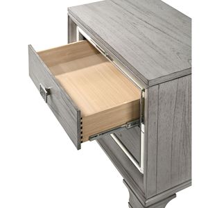 Comodino Contemporaneo in Legno Massello Grigio Chiaro/Marrone con 2 Cassetti Contenitori e Dettagli a Specchio - Bellissimo Accessorio per la Camera da Letto - Product Image 4