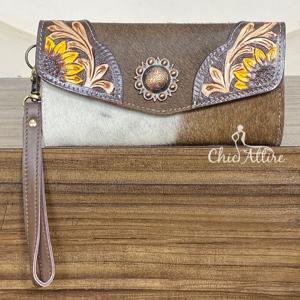 Portefeuille-bracelet en cuir véritable artisanal, style western, en cuir de vachette, fait main, pochette pour femme, portefeuille long de créateur avec blocage RFID - Product Image 1