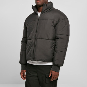 Blouson matelassé haute performance pour homme, conception unique, logo personnalisé, collection hiver 2026, vente en gros - Product Image 1