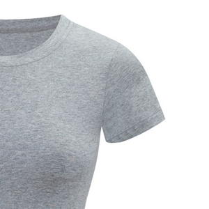 เสื้อครอปคอเรือแขนสั้นสำหรับผู้หญิง เนื้อผ้านุ่ม ยืดหยุ่นได้ เหมาะสำหรับฤดูร้อน สวมใส่สบายๆ ทรงเข้ารูป แฟชั่นสำหรับผู้หญิง ใส่ได้ทุกวัน สไตล์สตรีท - Product Image 5