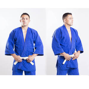 Kimono de judo 2026 en coton de haute qualité, uniforme d'entraînement d'arts martiaux personnalisé avec logo pour hommes, femmes et enfants - Product Image 4