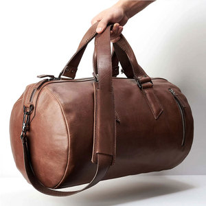 Bolsa de Lona de Cuero para Gimnasio y Oficina, Forma Ovalada, Unisex, Mochila de Viaje, Capacidad Personalizada, Cuero Marrón Resistente al Agua, Ajustable - Product Image 1
