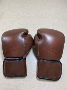 Guantes de Boxeo de Piel RTS Wholesale Fly con Cierre de Velcro, Color Marrón, Diseño Transpirable para Adultos AS-BG-5113 - Product Image 5