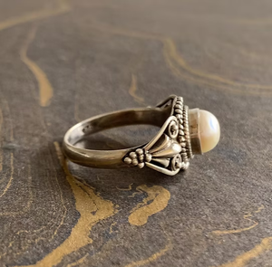Handcrafted 925 Sterling <b>Silver</b> <b>Ring</b> Featuring Round White Pearl Bold Statement <b>Boho</b> Chic Jewelry - Product Image 2