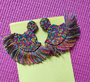 Boucles d'oreilles multicolores en perles de rocaille, tissées et brodées à la main, perles de verre, design créatif pour fêtes, mariages, cadeaux - Product Image 1