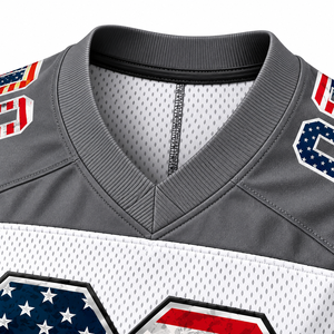 Maillot de football américain pour homme, imprimé drapeau USA, col en V, manches courtes, maille respirante, uniforme personnalisé avec nom et numéro - Product Image 5