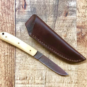 Funda de Cuero para Cuchillo de Exterior, Material de Piel de Vaca Resistente con Diseño de Transporte Seguro para Cinturón, Funda de Cuero Hecha a Mano - Product Image 2