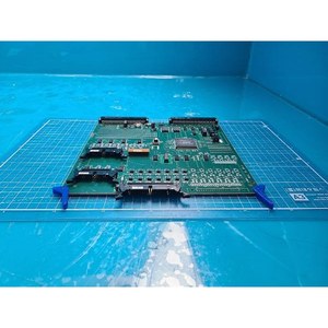 Condensador de Vacío Variable Hitachi ZVL428 Usado Como Está, Piezas de Equipos Semiconductores Legados - Product Image 1