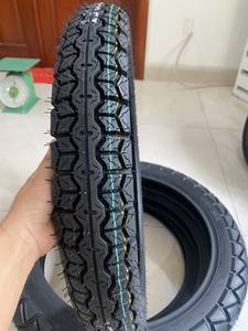 Carcasa de Neumático para Motocicleta KUMA K536 3.00-17/18 Nueva con 12 Meses de Garantía para Motos Okada Taxi, Agarre Fuerte, Duradera, para Uso Urbano/Rural - Product Image 2