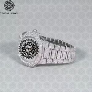 Montre de luxe Charm Jewels en acier inoxydable, incrustée de diamants, mouvement mécanique analogique, cadran de 42 mm, date automatique, résistante à l'eau 10 ATM - Product Image 2