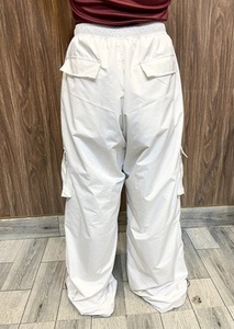 Pantalones de Esquí Impermeables de Alto Rendimiento para Hombre y Mujer, Pantalones de Snowboard Resistentes al Viento, para Deportes de Invierno al Aire Libre, Acolchados y Holgados - Product Image 5