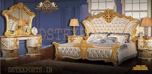 Juego de dormitorio de talla profunda de madera de tamaño King real Juego de dormitorio tallado en madera con dos mesitas de noche Dormitorio tradicional tallado en oro - Product Image 3