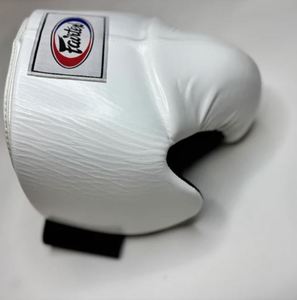 Protège-guêtres de boxe réglables en cuir PU/EVA blanc pour l'entraînement - Product Image 4