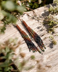 Boucles d'oreilles créoles faites à la main en perles de rocaille, légères, avec logo personnalisé, pour femme, cadeau Belladec - Product Image 5