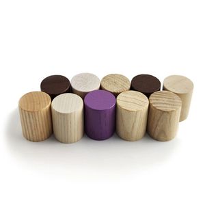 Cilindros de madera redondos de madera natural con detalles morados, tapas desechables para cilindros - Product Image 1