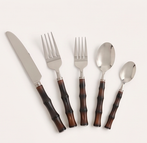 Ensemble de couverts classiques en résine avec manche en bambou et tête en acier inoxydable poli miroir, pour mariage, dîner et hôtel - Product Image 1