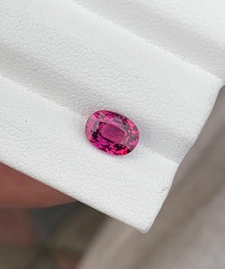 Turmalina Rubelita Rosa, Corte Ovalado, Origen Afganistán, Gema Natural Suelta, Piedra Facetada para Joyería - Product Image 4