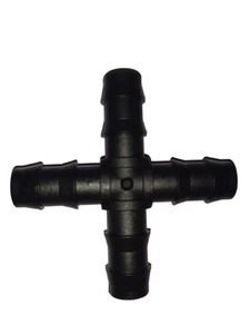 Raccord en T en plastique noir durable pour irrigation goutte à goutte, connecteur pour tuyau d'arrosage de jardin et de ferme, utilisations agricoles - Product Image 1
