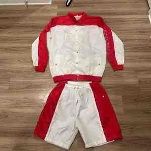 Conjunto de Pantalones Cortos Deportivos para Mujer, con Logotipo Personalizado, Cortavientos, Transpirable, Ropa Urbana de Nailon, Tallas Grandes, Venta al Por Mayor, Primavera 2026 - Product Image 4