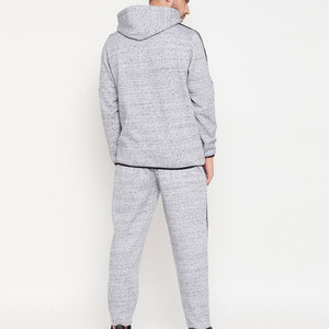 Ensemble de survêtement pour homme avec pantalon de jogging empilé et sweat à capuche délavé, personnalisable - Product Image 2
