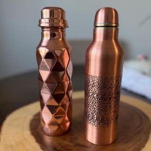 Pure <b>Copper</b> <b>Drinking</b> <b>Bottle</b> With Stylish Body For Daily Hydration Home Office School Gym Travel Fitness And Outdoor Activities - Product Image 1