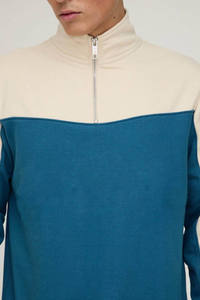 Sudadera de Hombre de Alta Calidad, Cuello Alto con Cierre de Cremallera, Corte Regular, Color Azul Básico, Diseño Color Block, Personalizable, Mezcla de Algodón - Product Image 4