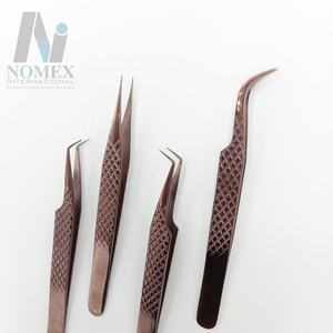 Ensemble de pinces à cils en or rose plasma avec poignée en diamant de qualité supérieure, testées à la main, ensemble de pinces à cils en gros - Product Image 1