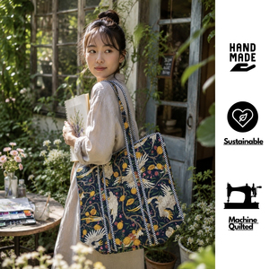 Sac fourre-tout en coton fait main, imprimé au bloc artisanal, bleu, avec fermeture éclair, motif floral brodé, couleurs bleu et blanc, collection Printemps - Product Image 4