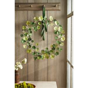 Guirnalda de pared de metal hecha a mano con hojas de trébol, guirnalda floral verde de la suerte para primavera, decoración para el hogar y puerta del día de San Patricio estilo rústico. - Product Image 1