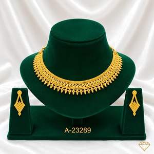 Conjunto de Collar y Pendientes Clásicos de Aleación de Zinc Chapados en Oro de 24K, Forma de Flor, Joyería de Boda para Mujer A-23163 - Product Image 6