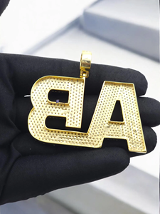 Colgante de Lujo con Letra AB con Incrustaciones de Moissanita VVS, Acabado en Oro, Joyería Personalizada con Iniciales Estilo Hip Hop para Fiestas - Product Image 3