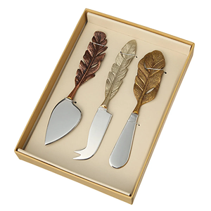 Juego de cuchillos de lujo para queso y postres de latón con hojas de acero para servir con estilo en tablas de charcutería. Juego de cubiertos de queso de moda. - Product Image 5
