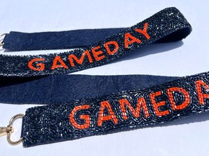 สายกระเป๋าสไตล์โบโฮทำมือ ประดับด้วยลูกปัดเม็ดเล็กแบบพิเศษ พร้อมตัวเลือกแบบสั่งทำ คุณภาพดีเยี่ยม งานปักครอสติชและงานเย็บปักถักร้อยด้วยลูกปัด - Product Image 4