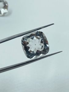 Topacio Blanco Natural de Primera Calidad, Gema Suelta de 28.40 Quilates y 14 mm, Corte Personalizado para Joyería - Product Image 3
