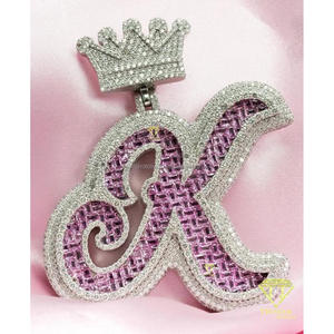 Pendentif personnalisé lettre K rose Trisha Jewels en moissanite, argent sterling 925 plaqué or, style hip-hop, initiale couronne certifiée GIA - Product Image 4