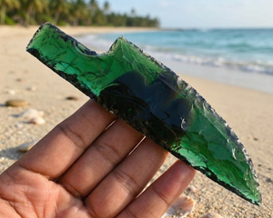 Obsidiana Decorativa de Cristal Verde, Escultura de Piedra Decorativa para el Hogar, Hecha a Mano, Regalo Energético de Feng Shui, Coleccionable - Product Image 2