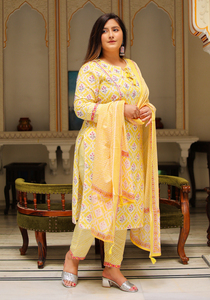 Lehariya Kurti <b>Pant</b> Dupatta Set Cotton Floral Embroidered Yellow Round Neck <b>Three</b> <b>Quarter</b> Sleeve Plus Size Women Wholesale - Product Image 2