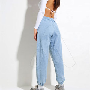 Conjunto de chándal de invierno oversize con capucha y lavado ácido para mujer, 2 piezas: joggers de cintura alta y sudadera, 100% algodón, ecológico y de secado rápido. - Product Image 5
