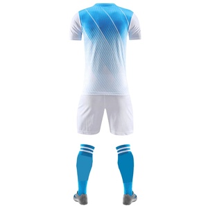 Uniforme de Fútbol Sublimado OEM en Oferta, Transpirable, de Manga Corta, Personalizado para Equipos Masculinos - Product Image 4