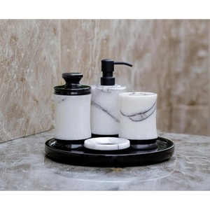 Ensemble de salle de bain en marbre Assured, quatre pièces, distributeur de savon rond moderne, porte-brosse à dents, plateau, facile à nettoyer - Product Image 5