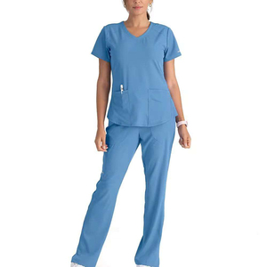 Conjuntos de Uniformes de Enfermera con Cuello en V y Logotipo Personalizado para Mujer, Blusas Médicas y Pantalones Jogger de Tela de Sarga de Algodón, Cómodos y de Alta Calidad - Product Image 5